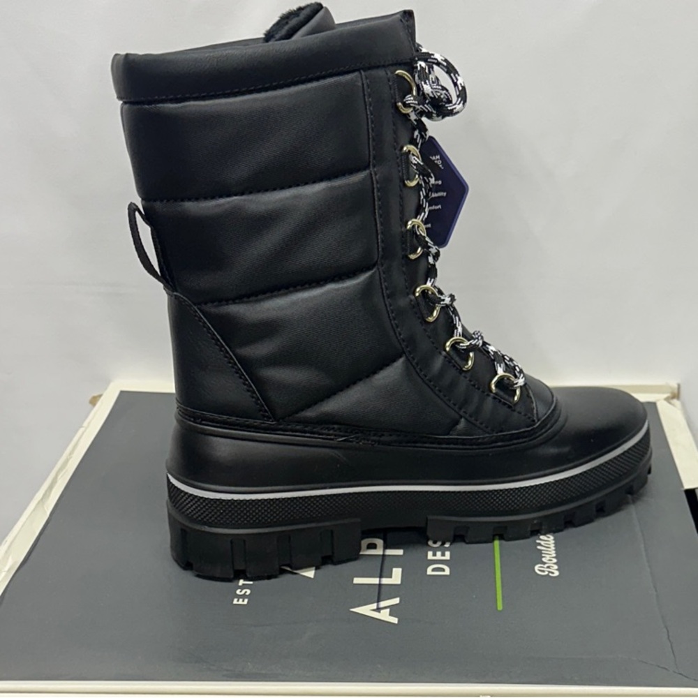 Alpine Willow Black Quilted Winter Snow Boots. Women’s size 9. NWT